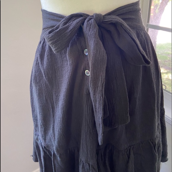 Raquel Allegra Knee-length Skirt - Picture 2 of 11